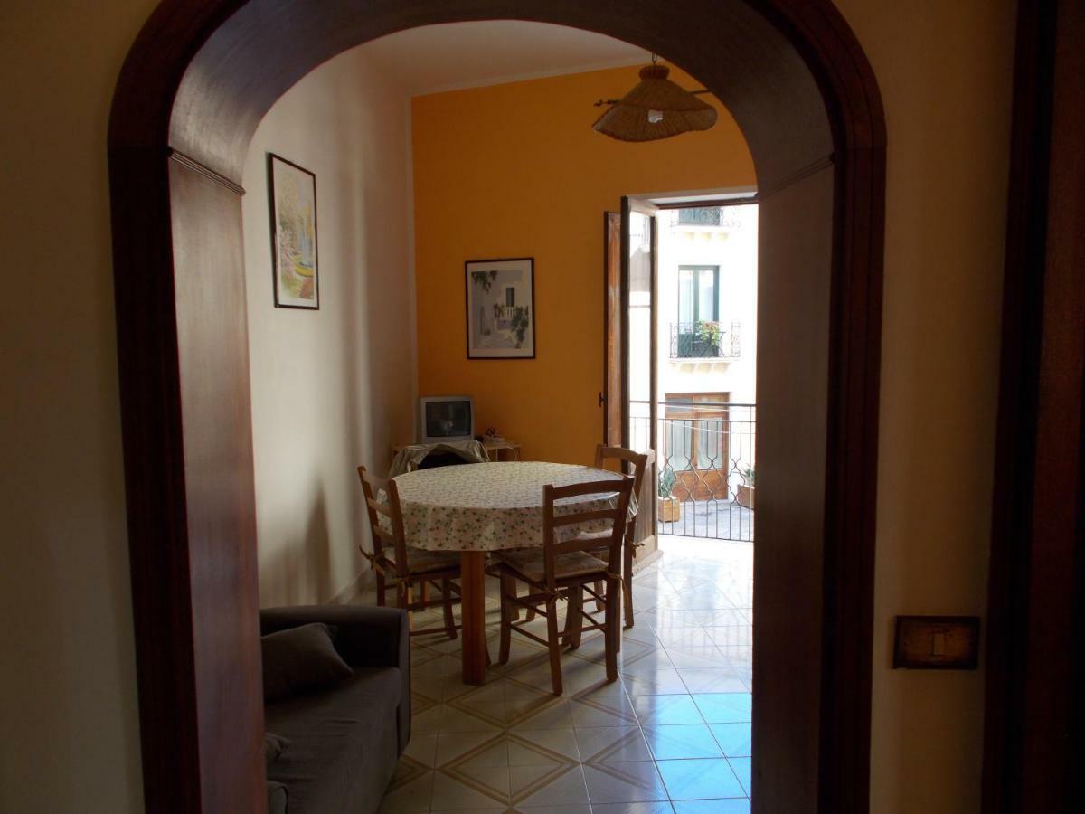 Zia Silvana Apartment Trapani Luaran gambar